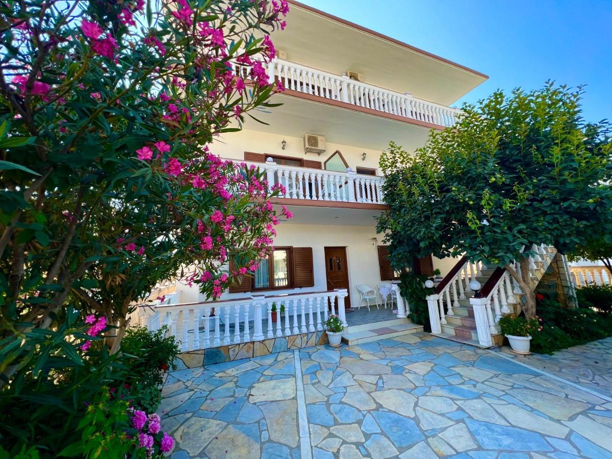 Garden Villa Dhesara Ksamil Esterno foto